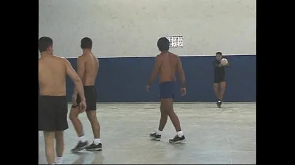 HD Gangbang in gym suosituinta videota