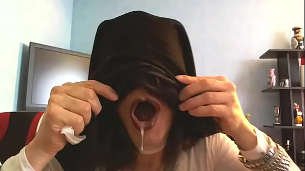 HD cumshot in niqab أعلى مقاطع الفيديو