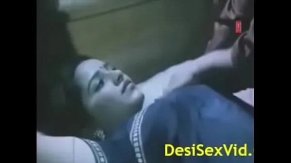 HD-Indian Bhabhi Hot Suhagraat Video First Time bästa videor