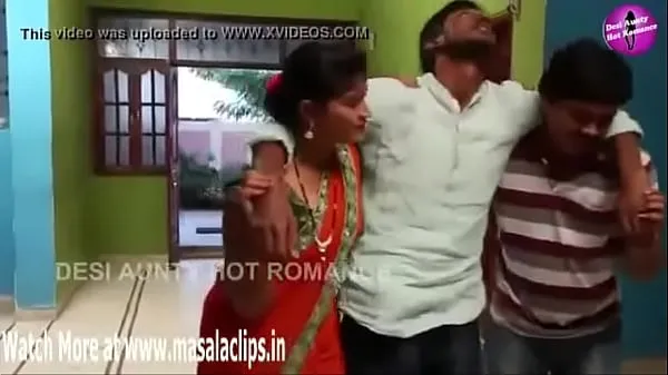 HD Desi Aged Bhabhi Sex with Young Guy शीर्ष वीडियो