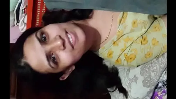 HD Bangladeshi Women 'LOPA' Hot & Sexy look najboljši videoposnetki
