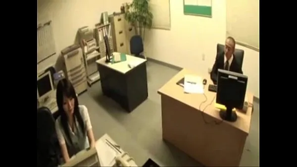 HD Un secrétaire de bureau japonais le patron et se fait baiser meilleures vidéos