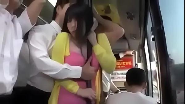 高清on the bus in Japan热门视频