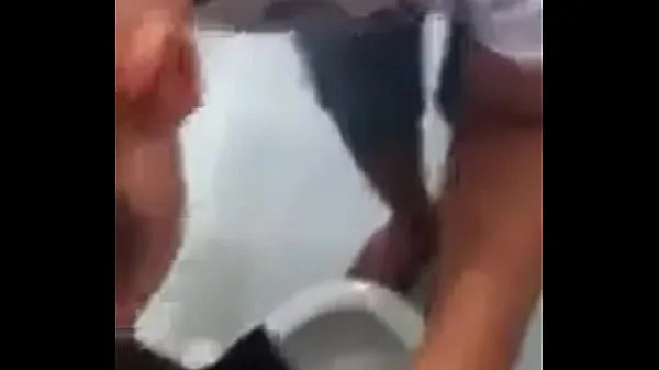 HD The owner: let bot 17 suckling cock in the company toilet toilet Video teratas