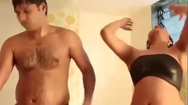 HD-MMS of Indian Girl and Boyfriend Sex in Bathroom topvideo's