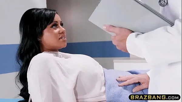 HD Doctor cures huge tits latina patient who could not orgasm topp videoer