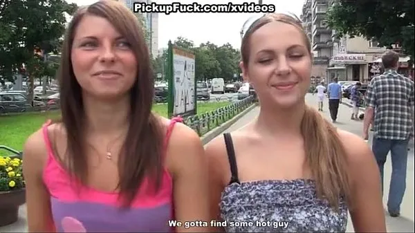 HD Two sexy girls in hot outdoor fuck suosituinta videota