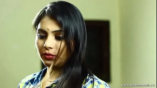 HD Big boob girl seduced and enjoyed by tharki boss शीर्ष वीडियो