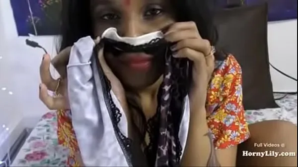 HD Horny Lily Dirty Indian Hindi Talk And Sex Chat najboljši videoposnetki