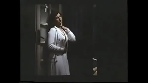 Video HD ESTELA'S EROTIC VACATION (1978 hàng đầu