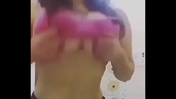 HD Sexy indian Girlfriend sonali playing with her boobs أعلى مقاطع الفيديو