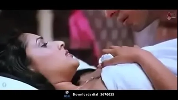 HD Indian actress Ramya sex romantic Video teratas