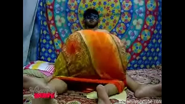 HD Indian has the biggest ass and shows at while sucking my cock top videoer