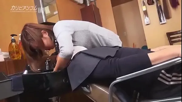 HD Working Boobs Negligent Milk ~ Hairdresser Edition 인기 동영상