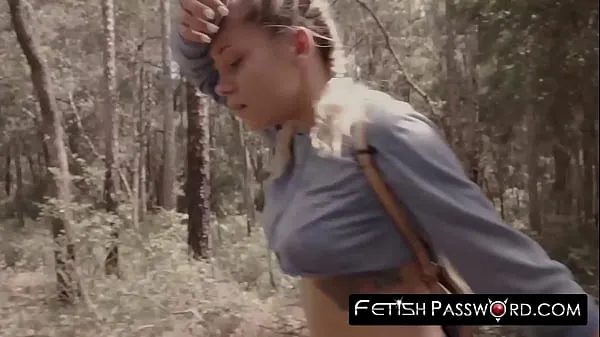 HD Lost in woods 18yo Marsha May dicked before facial en iyi Videolar