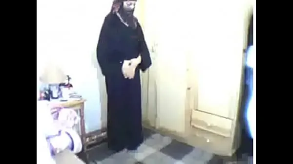 HDイスラム教徒のヒジャーブアラブはセクシーに祈るトップビデオ