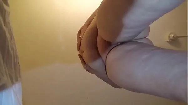 HD Bbw huge tit wife fucked and creampied...view from below Video teratas