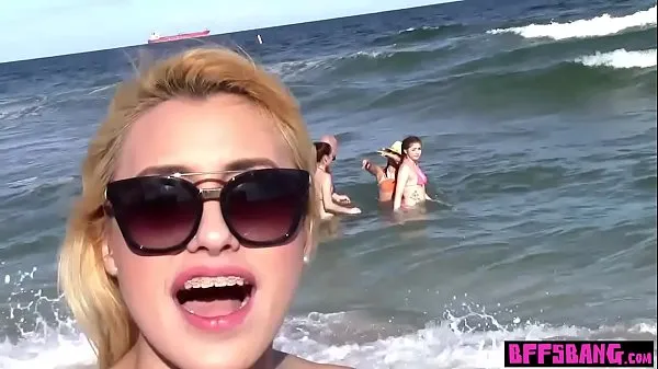 HD Bisexual spring breaker teens fuck a guy from the beach 인기 동영상