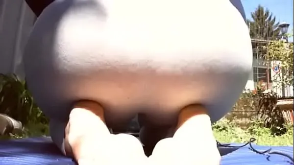 HD Delicious farts in a public park come and spy on me come and enjoy κορυφαία βίντεο