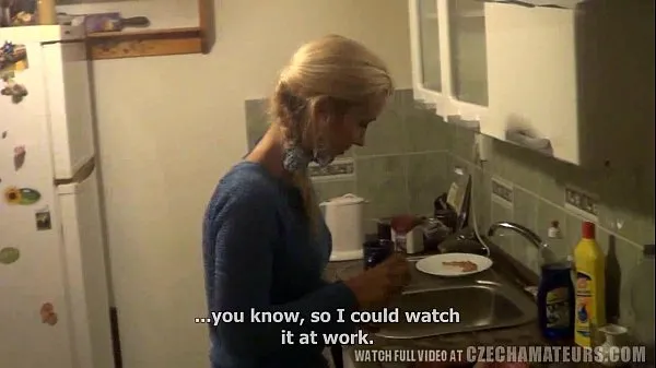 HD This Horny Housewife is Fucking Machine Amateur Housewife Bondage legnépszerűbb videók
