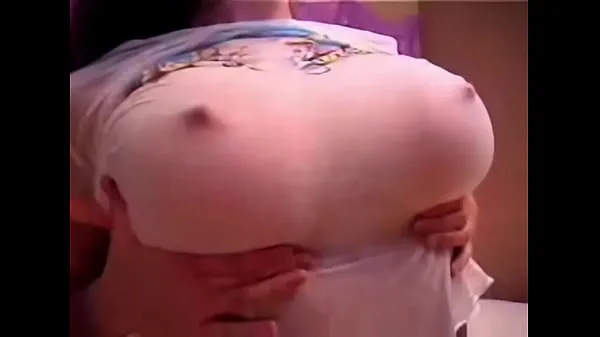 Video HD Karmen palpates her big boobs hàng đầu