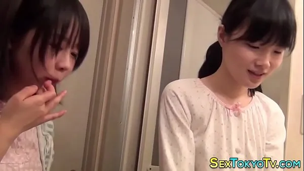 HD Japanese teen fingering κορυφαία βίντεο