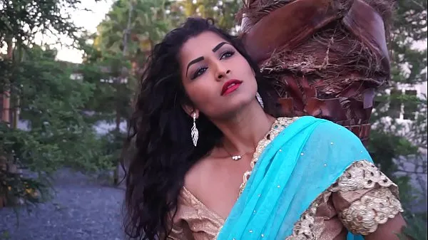 HD Desi Bhabi Maya Rati In Hindi Song - Maya najboljši videoposnetki