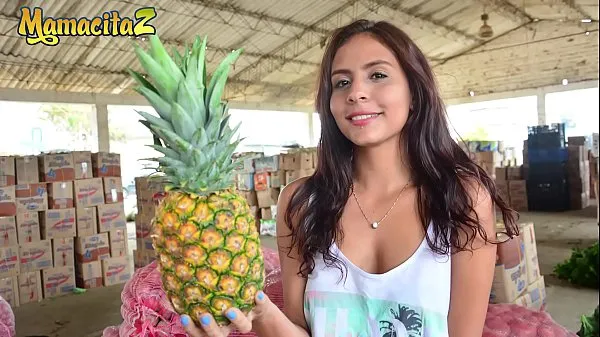 HD MAMACITAZ - Latina Evelin Suarez Tricked By Eager Boys top Videos