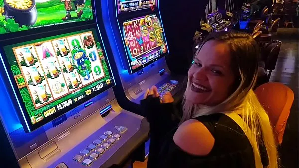 高清I gave pussy to strangers after winning at Casino in Las Vegas !!! Butt Paty, El Toro De Oro热门视频