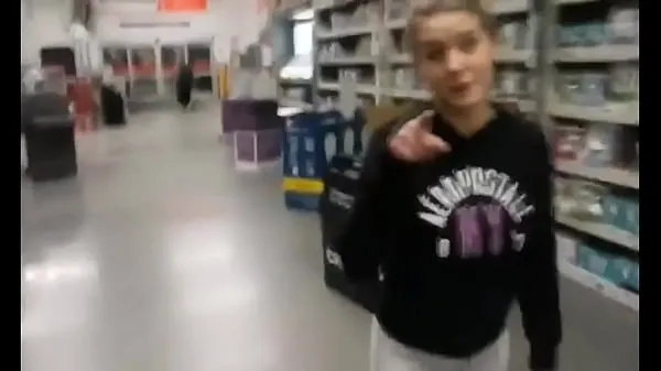 Video HD Stranger girl sucks my dick in Walmart hàng đầu