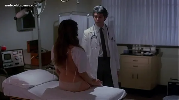 HD Barbi Benton nude in Hospital Massacre (1981 en iyi Videolar
