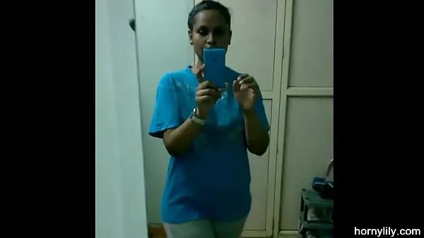 HD Indian Girl Changing Her Sports Wear After Gym Homemade top Videos