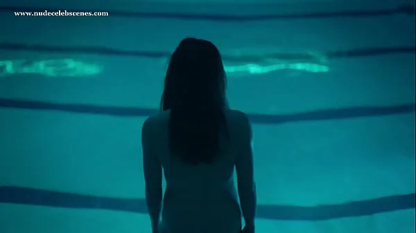 Najlepsze filmy w jakości HD Kathryn Hahn full frontal bush swimming naked
