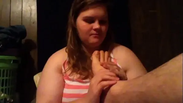 HD Me sucking and licking toes top Videos