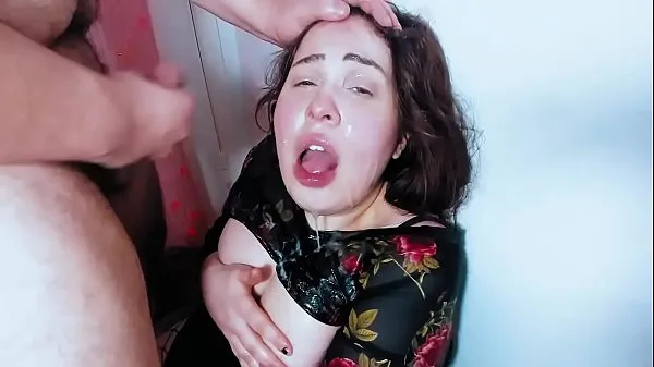 Najlepsze filmy w jakości HD She Apologizes To You All For Not Being Able To Be Facefucked Harder