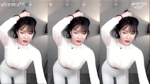 HD Âncora coreana BJ seios grandes de inverno dançando em meia-calça branca de assinatura “喵粑 melhores vídeos