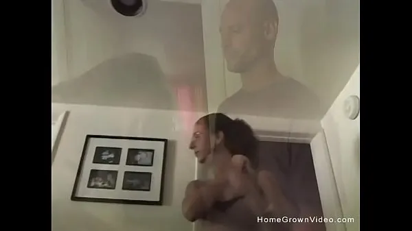 HD Insanely horny girlfriend gets fucked by her boyfriend najboljši videoposnetki