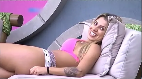 HD BBB hottie showing everything 2020 Video teratas