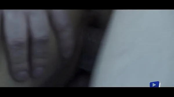HD Alexia Vendôme has a fantasy: fucking the mechanic วิดีโอยอดนิยม