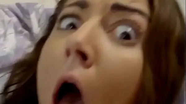 HD when your stepbrother accidentally slips his penis in yourr no-no najboljši videoposnetki