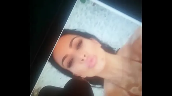 HD Cum Tribute Kim Kardashian أعلى مقاطع الفيديو