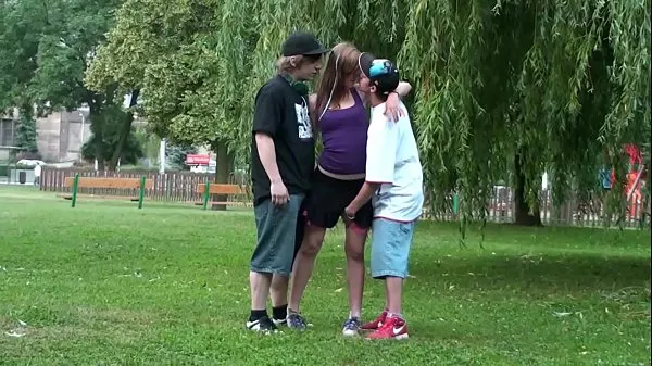 HD Cute blonde teenager with 2 hung guys is fucked hard in public in the middle of a street with deep throat oral blowjob and passionate sexual intercourse in her tight wet vagina penetrated by both guys in turn in this sexy exciting threesome group orgy najlepšie videá