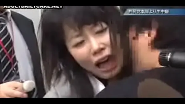 HD Japanese wife undressed,apologized on stage,humiliated beside her husband 02 of 02-02 วิดีโอยอดนิยม
