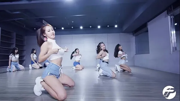 HD Public Account [Meow Dirty] Hyuna Super Short Denim Hot Dance Practice Room Version meilleures vidéos