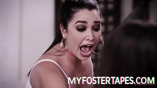 HD Foster candidate Karlee Grey is excited to join her new family, but her new Foster Alison Rey, is not happy that her stepparents will be welcoming a new teenager into the house Video teratas