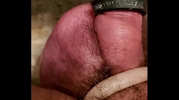HD Cock milked after 1500ml saline infusion Video teratas