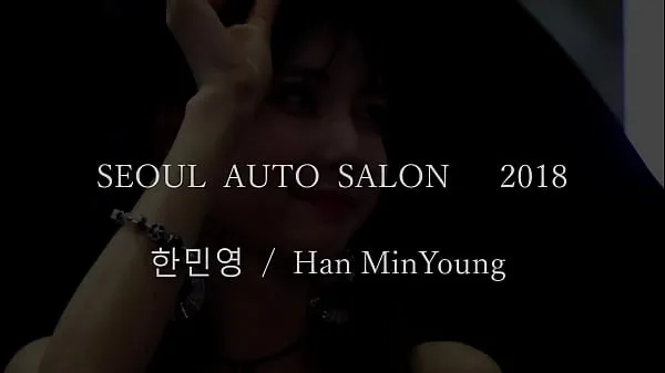 HD Official account [喵泡] Korean Seoul Motor Show supermodel close-up shooting S-shaped figure najboljši videoposnetki