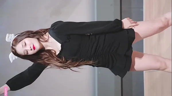 HD-Official account [Meow dirty] Korean actress Nancy black tight skirt sexy hot dance close-up version bästa videor