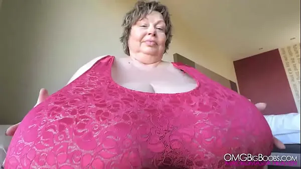 HD karola's tits are insane أعلى مقاطع الفيديو