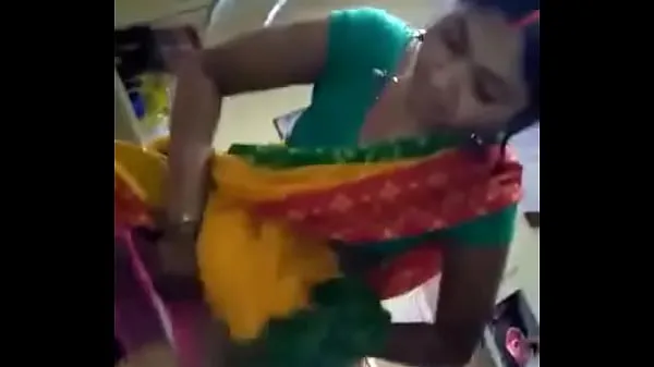 HD Sandhya riding on boyfriend's dick أعلى مقاطع الفيديو